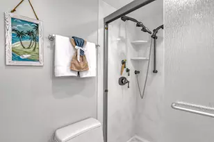 125 S Ocean Ave, Palm Beach Shores, FL 33404 - Photo 12