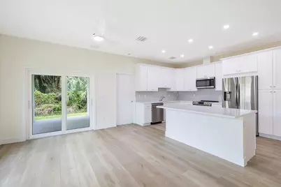 2376 28th Avenue SW, Vero Beach, FL 32968 - Photo 6