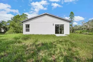 5717 Palm Dr, Fort Pierce, FL 34982 - Photo 2
