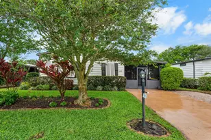 7894 SE Saratoga Dr E, Hobe Sound, FL 33455 - Photo 2