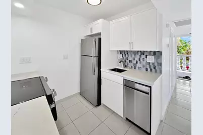 801 NE 18th Court #208, Fort Lauderdale, FL 33305 - Photo 4