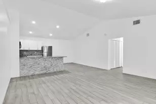 13974 Folkestone Cir, Wellington, FL 33414 - Photo 28