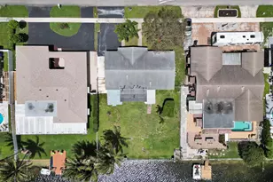 9366 NW 23rd St, Pembroke Pines, FL 33024 - Photo 54