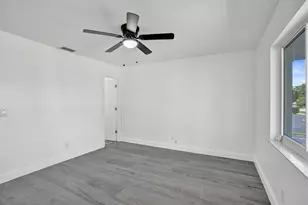 9366 NW 23rd St, Pembroke Pines, FL 33024 - Photo 18