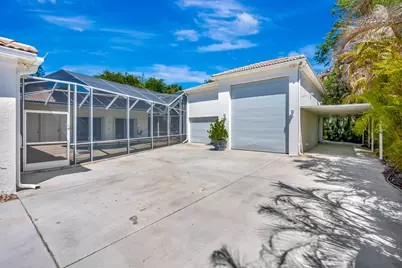 8431 SE Duncan Street, Hobe Sound, FL 33455 - Photo 6