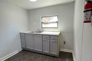 321 N 11th St, Fort Pierce, FL 34950 - Photo 10