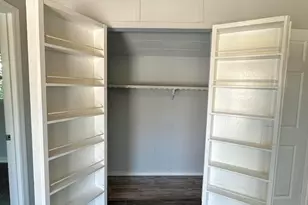 321 N 11th St, Fort Pierce, FL 34950 - Photo 12