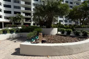 5100 N Ocean Blvd, Lauderdale by the Sea, FL 33308 - Photo 32