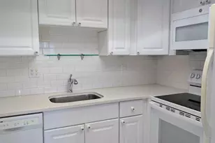 2929 SE Ocean Blvd, Stuart, FL 34996 - Photo 26