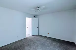 2929 SE Ocean Blvd, Stuart, FL 34996 - Photo 8