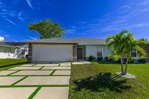 2372 SE Maslan Ave, Port Saint Lucie, FL 34952 - Photo 2