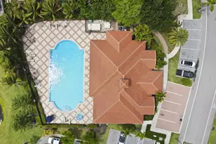 1004 Sweet Briar Ln, Riviera Beach, FL 33410 - Photo 26