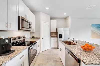 5748 SE Edgewater Circle, Stuart, FL 34997 - Photo 6