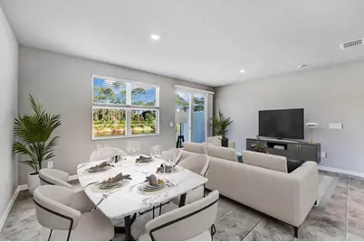 5748 SE Edgewater Circle, Stuart, FL 34997 - Photo 4