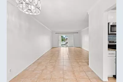 700 Layne Boulevard #316, Hallandale Beach, FL 33009 - Photo 4