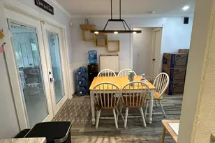 1818 SE Vesthaven Ct, Port Saint Lucie, FL 34952 - Photo 6