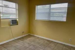 914 4th St, West Palm Beach, FL 33401 - Photo 4