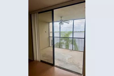 110 Lake Emerald Drive #404, Oakland Park, FL 33309 - Photo 14