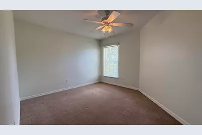 515 S Valencia Cir Circle SW, Vero Beach, FL 32968 - Photo 6