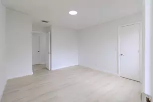 3350 Pinewalk Dr N, Margate, FL 33063 - Photo 6