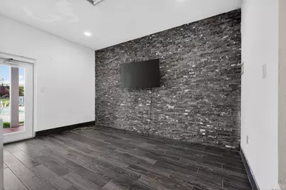 360 Kismet Avenue, Pahokee, FL 33476 - Photo 2