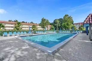 8900 Washington Blvd, Pembroke Pines, FL 33025 - Photo 40