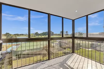 8900 Washington Street, Pembroke Pines, FL 33025 - Photo 16