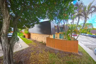 5646 SE Windsong Ln, Stuart, FL 34997 - Photo 2