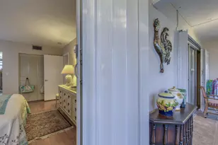 2728 N Garden Dr Dr N, Lake Worth, FL 33461 - Photo 12