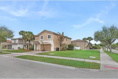 2883 SW Cape Breton Drive, Port Saint Lucie, FL 34953 - Photo 2