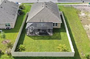 9704 Potomac Dr, Fort Pierce, FL 34945 - Photo 14