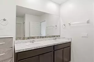 9704 Potomac Dr, Fort Pierce, FL 34945 - Photo 14