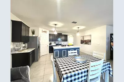 1040 SW Canary Terrace, Port Saint Lucie, FL 34953 - Photo 10