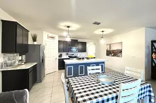 1040 SW Canary Terrace, Port Saint Lucie, FL 34953 - Photo 10