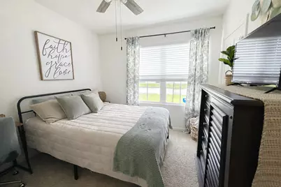 1040 SW Canary Terrace, Port Saint Lucie, FL 34953 - Photo 18