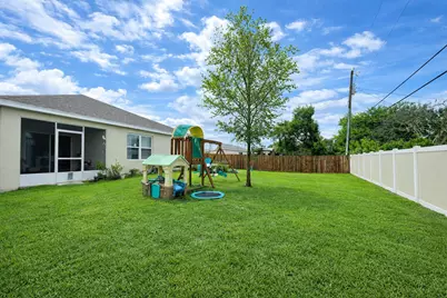 1040 SW Canary Terrace, Port Saint Lucie, FL 34953 - Photo 26