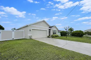 1040 SW Canary Terrace, Port Saint Lucie, FL 34953 - Photo 26