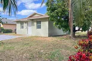 705 58th St, West Palm Beach, FL 33407 - Photo 28