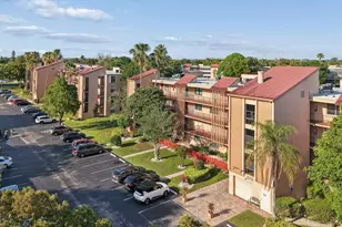 370 NW 76th Ave, Margate, FL 33063 - Photo 6