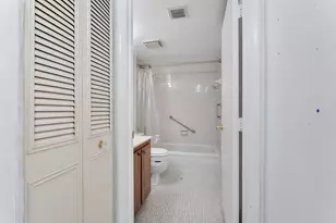 370 NW 76th Ave, Margate, FL 33063 - Photo 34