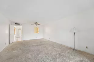370 NW 76th Ave, Margate, FL 33063 - Photo 16