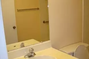 370 NW 76th Ave, Margate, FL 33063 - Photo 8