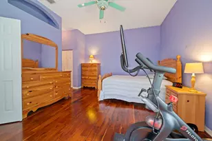 13050 NW 5th St, Pembroke Pines, FL 33028 - Photo 18