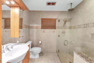 1915 NE 208th Terrace, Miami, FL 33179 - Photo 34