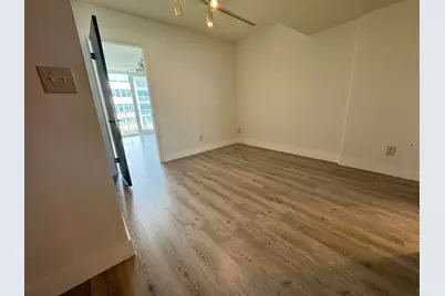 5401 Collins Avenue #Apt 144, Miami Beach, FL 33140 - Photo 24