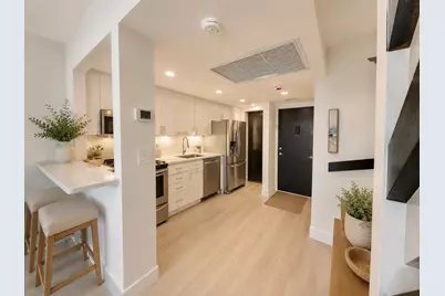 5401 Collins Avenue #Apt 144, Miami Beach, FL 33140 - Photo 14