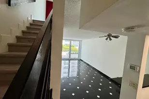 5401 Collins Ave, Miami Beach, FL 33140 - Photo 20