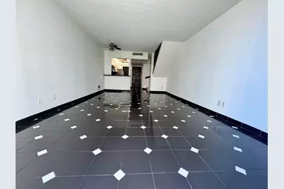 5401 Collins Avenue #Apt 144, Miami Beach, FL 33140 - Photo 26