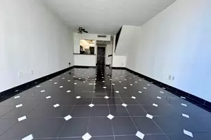 5401 Collins Ave, Miami Beach, FL 33140 - Photo 26