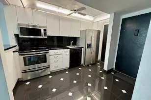 5401 Collins Ave, Miami Beach, FL 33140 - Photo 30